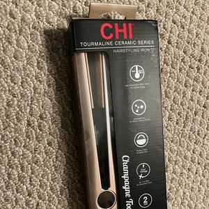 CHI 1’ flat iron